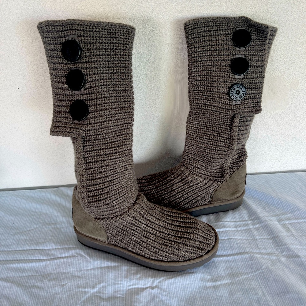 Ugg Sweater Boots